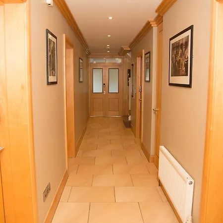 招待所 Lynch's Townhouse 3*